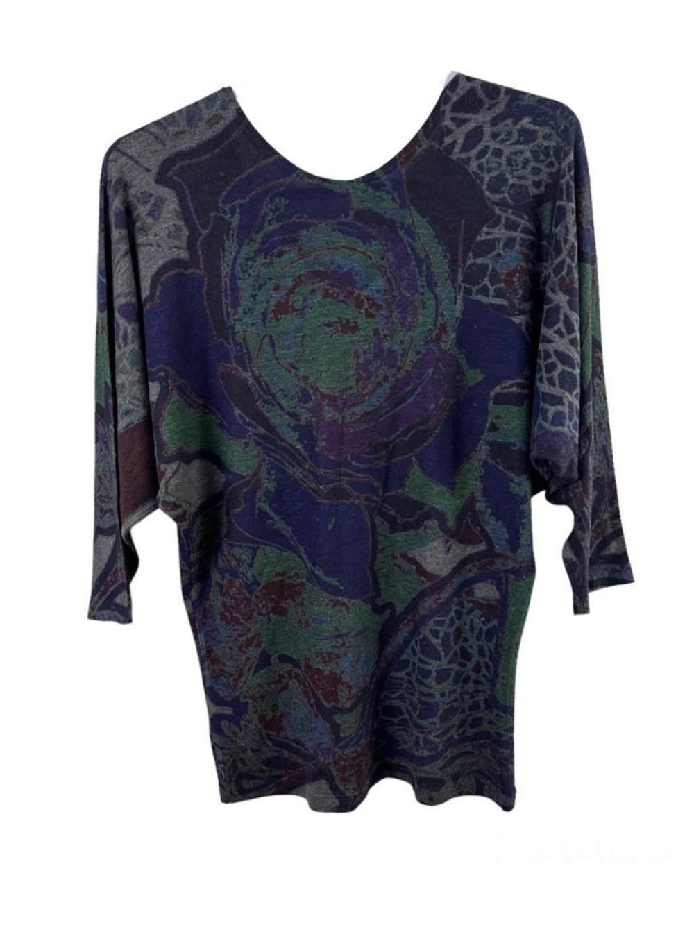 Nally & Millie Printed Back V-Neck Sweater Top